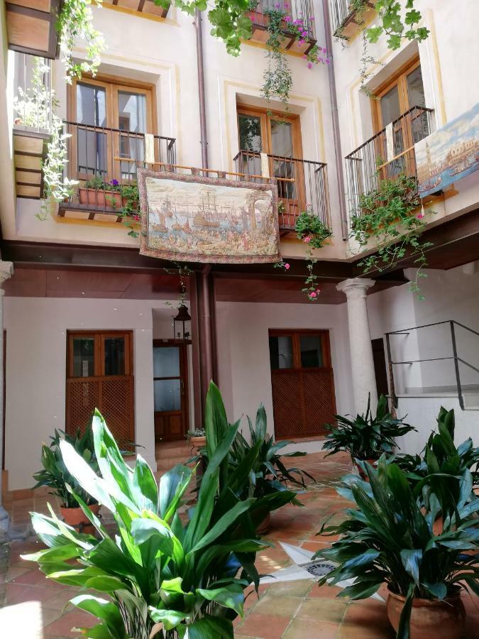 Apartamentos Nuncio Viejo Toledo Exterior photo